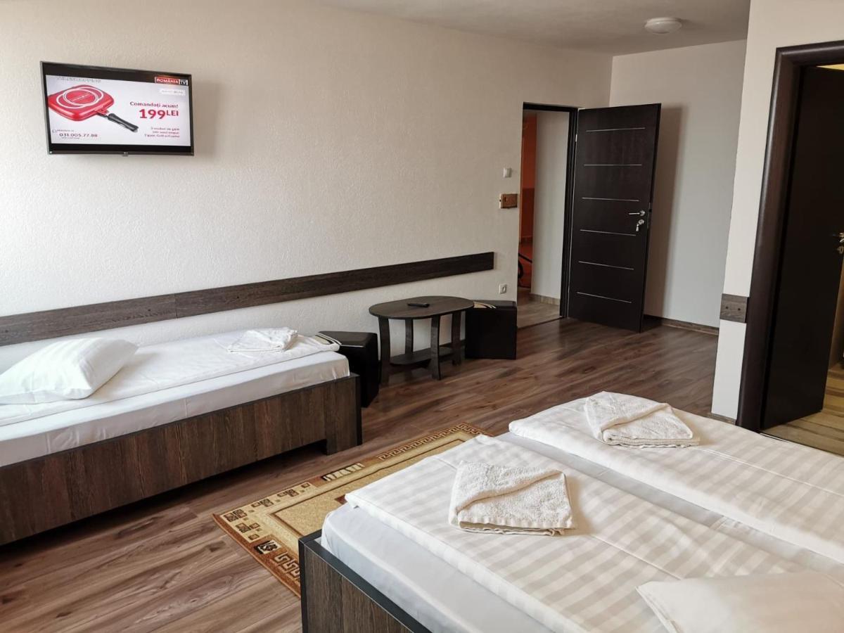Hotel Tranzit Odorheiu Secuiesc Zewnętrze zdjęcie