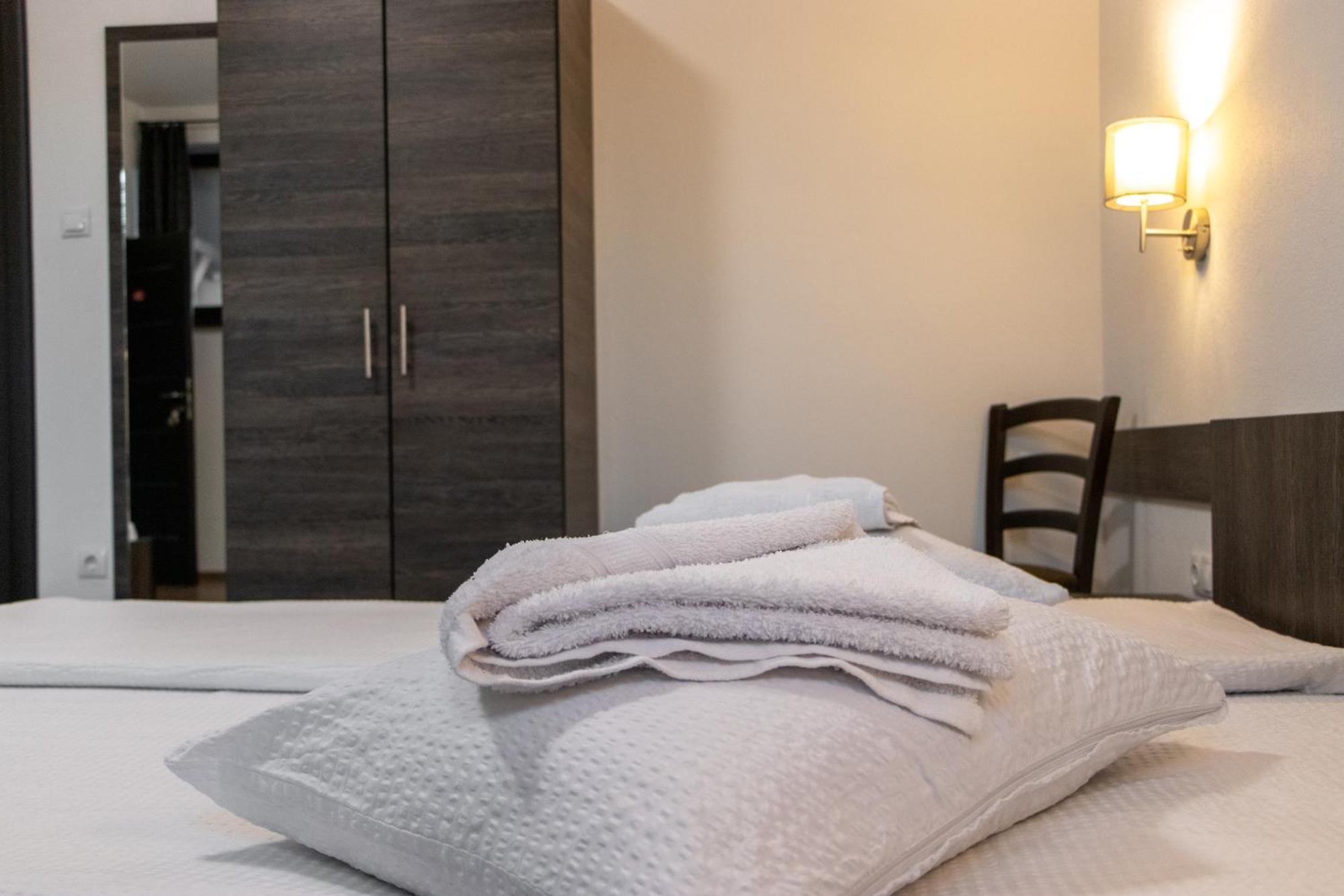 Hotel Tranzit Odorheiu Secuiesc Zewnętrze zdjęcie